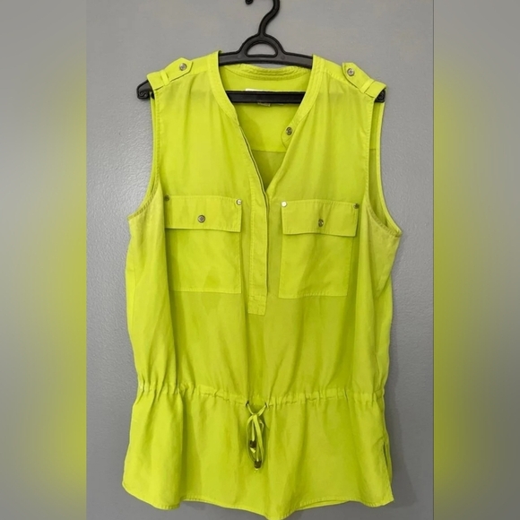 Michael Kors Tops - Michael Kors Green Sleeveless Tunic with Mandarin Collar